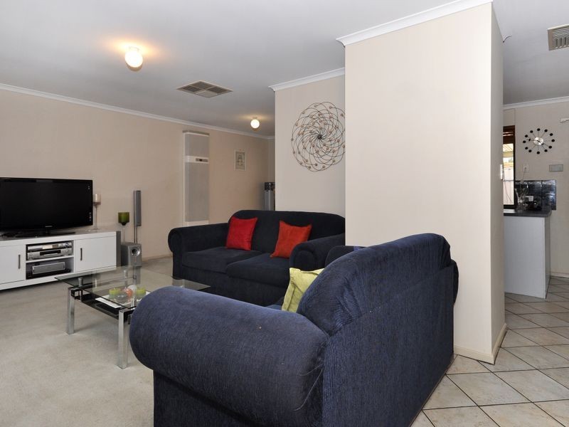 32 Muscatel Cct, Old Reynella SA 5161
