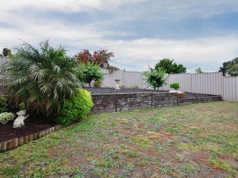 32 Muscatel Cct, Old Reynella SA 5161