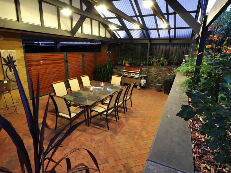 19 Hartley St, Flagstaff Hill SA 5159