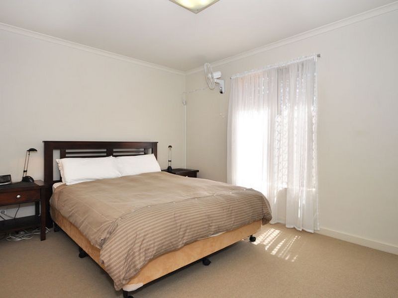 2/18 Broadway, Glenelg South SA 5045