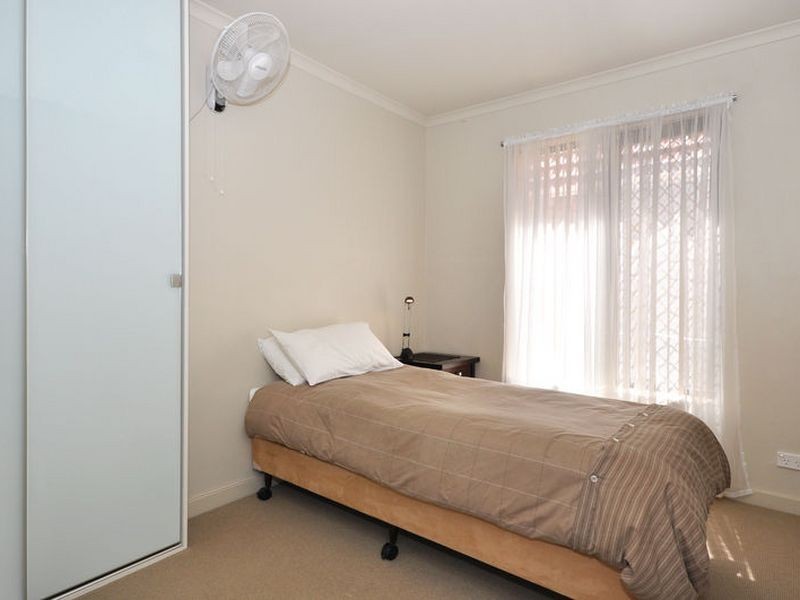 2/18 Broadway, Glenelg South SA 5045