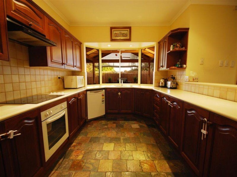 9 Warakila Ct, Sheidow Park SA 5158