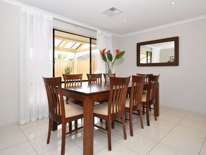 3 Telegraph Rd, Seaford Meadows SA 5169