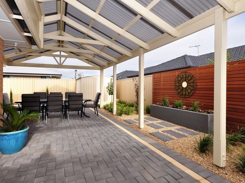 3 Telegraph Rd, Seaford Meadows SA 5169