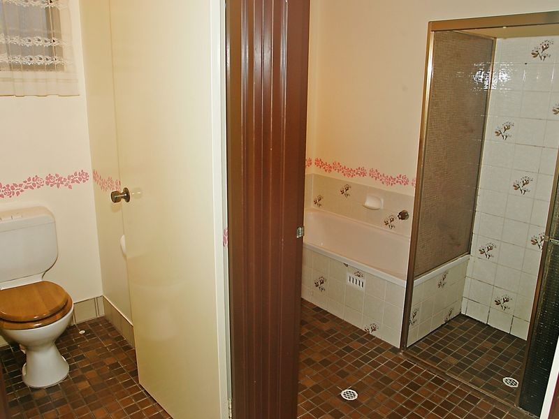 7 Kuantan Dr, Aberfoyle Park SA 5159