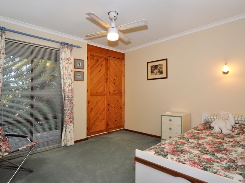 16 Elgin Way, Flagstaff Hill SA 5159