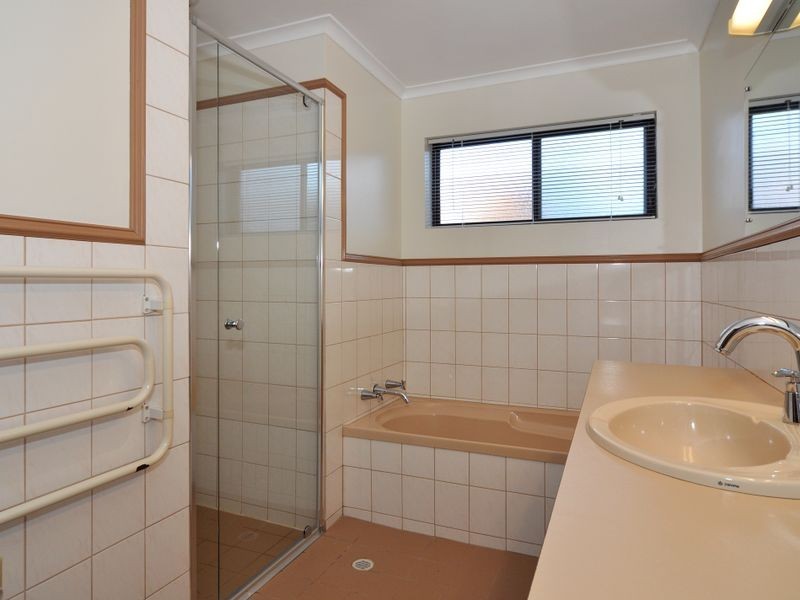 16 Elgin Way, Flagstaff Hill SA 5159