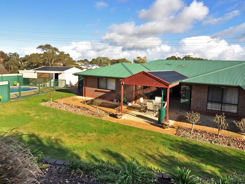 174 Pimpala Rd, Woodcroft SA 5162