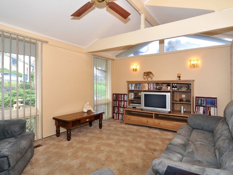 38 Robbie Dr, Reynella East SA 5161