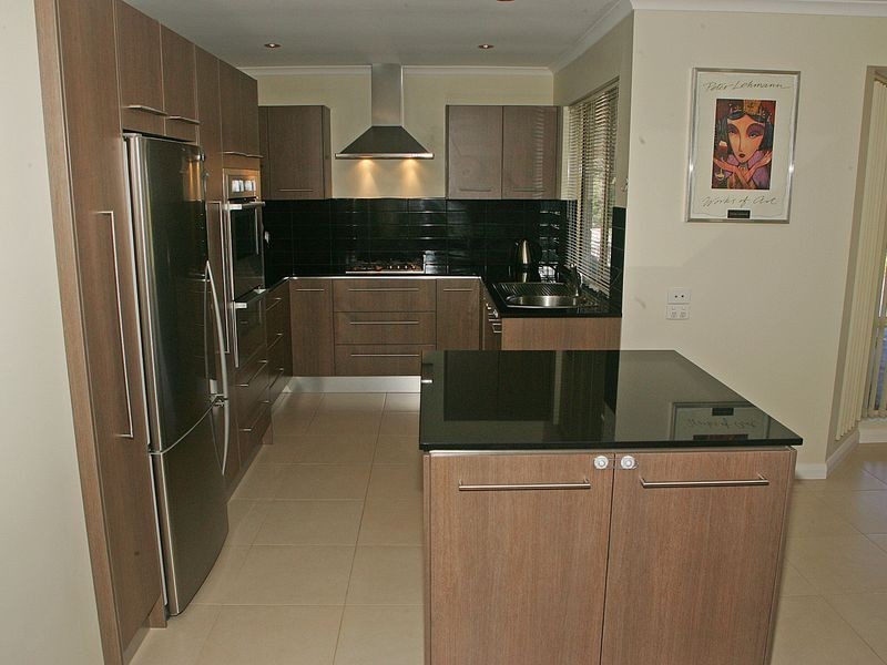 6 Kerley Wy, Noarlunga Downs SA 5168