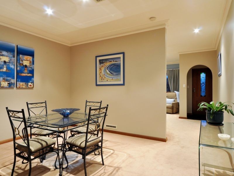 4A Bellevue Tce, Hove SA 5048