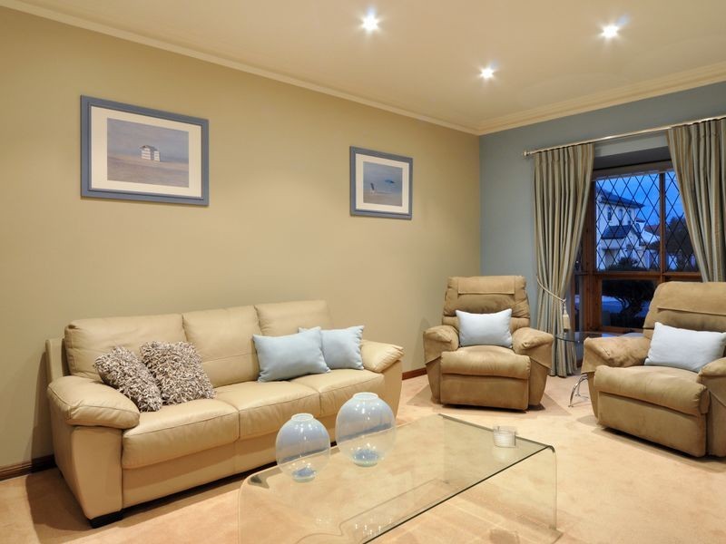 4A Bellevue Tce, Hove SA 5048