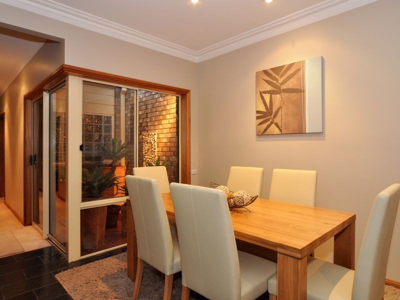 4A Bellevue Tce, Hove SA 5048