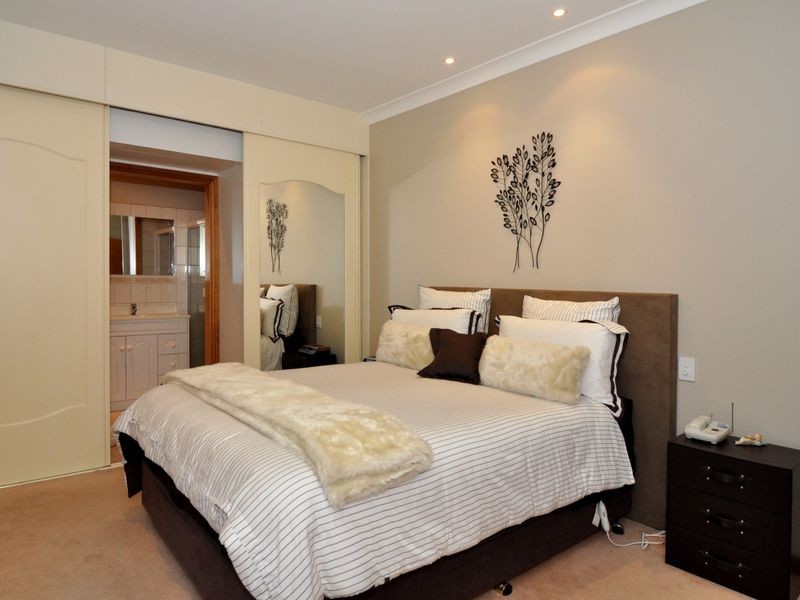 4A Bellevue Tce, Hove SA 5048