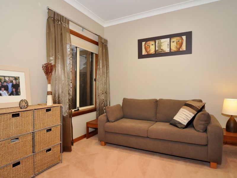 4A Bellevue Tce, Hove SA 5048