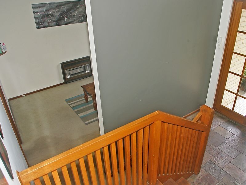 4 Fountain Valley Dr, Happy Valley SA 5159