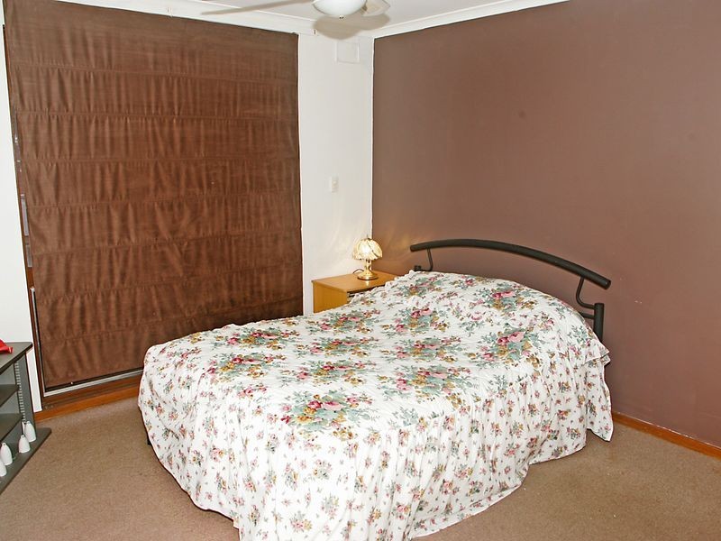 4 Fountain Valley Dr, Happy Valley SA 5159