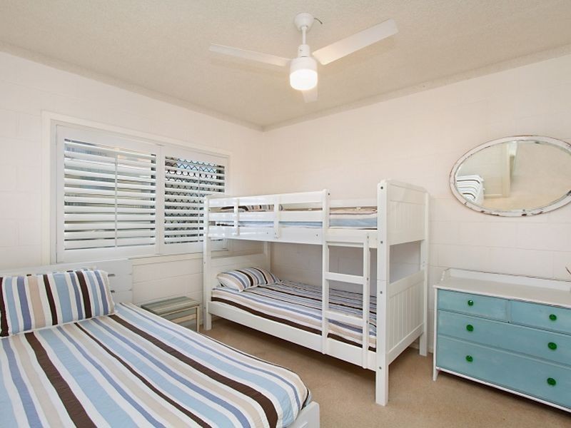 1/738 Pacific Parade, Currumbin QLD 4223