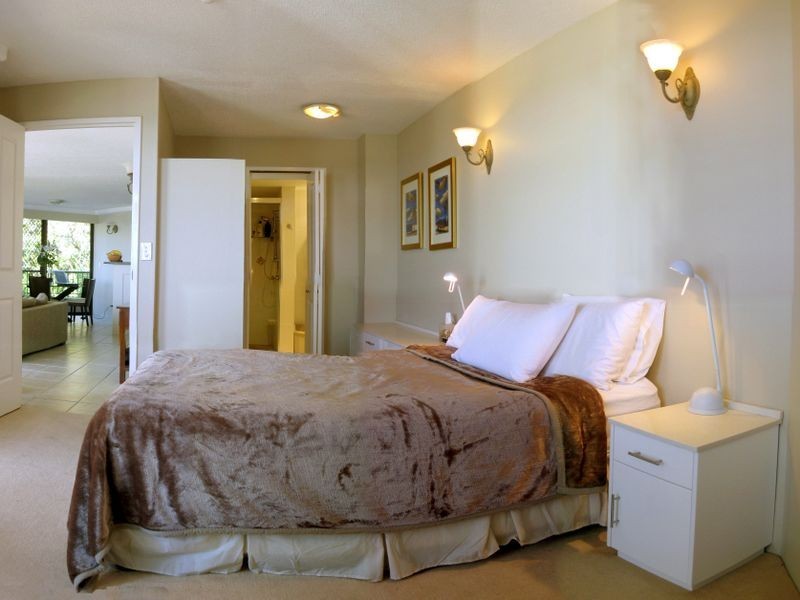 3J/828 Pacific Parade, Currumbin QLD 4223