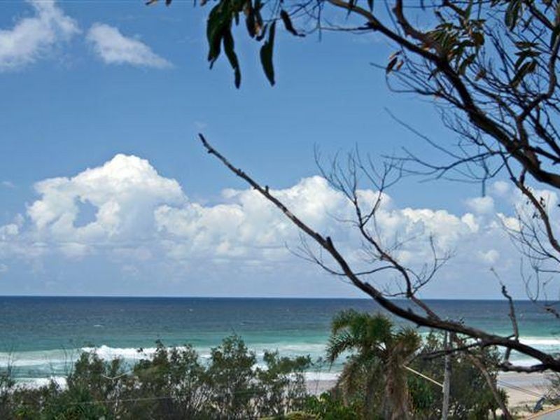 3J/828 Pacific Parade, Currumbin QLD 4223