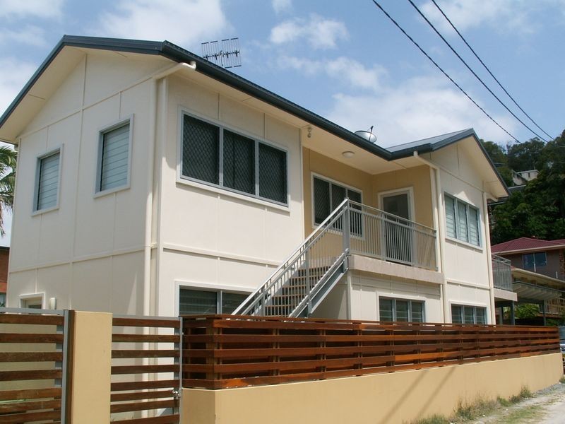 1/818 Pacific Parade, Currumbin QLD 4223