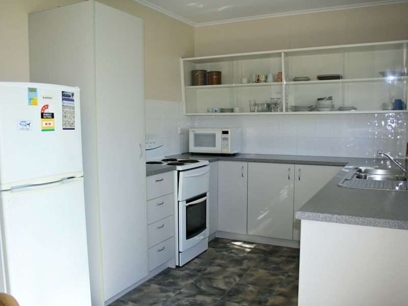 5/806 Pacific Parade, Currumbin QLD 4223