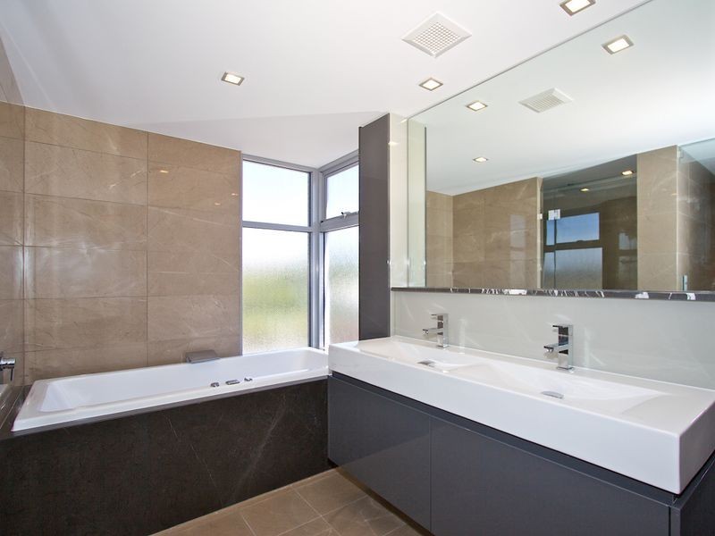 4/399 Golden Four Drive, Tugun QLD 4224