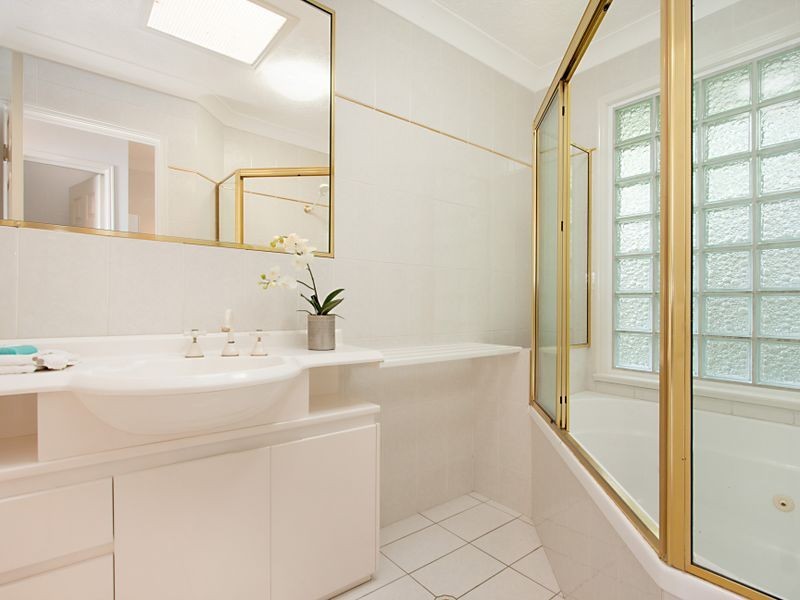 65 Woodgee Street, Currumbin QLD 4223
