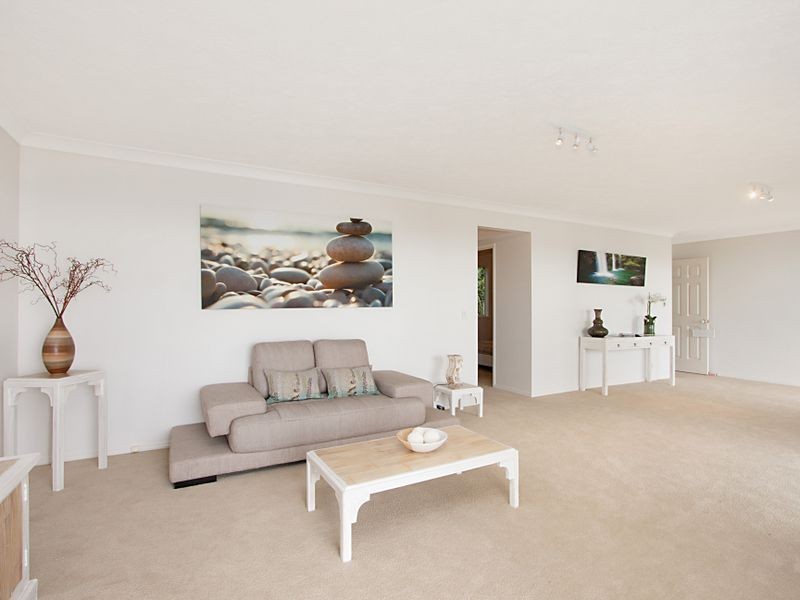 65 Woodgee Street, Currumbin QLD 4223