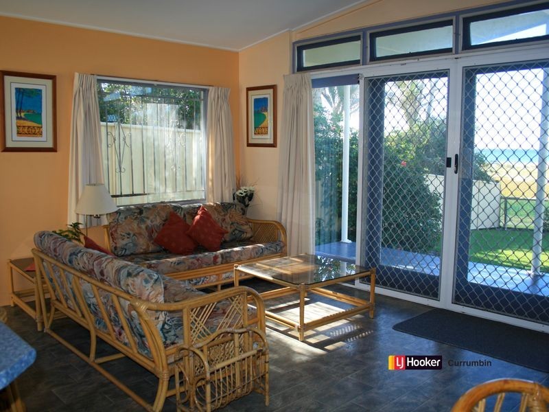 1/8 DARWALLAH AVENUE, Currumbin QLD 4223