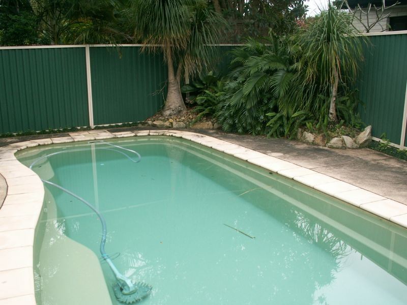 7 Amboina Place, Palm Beach QLD 4221