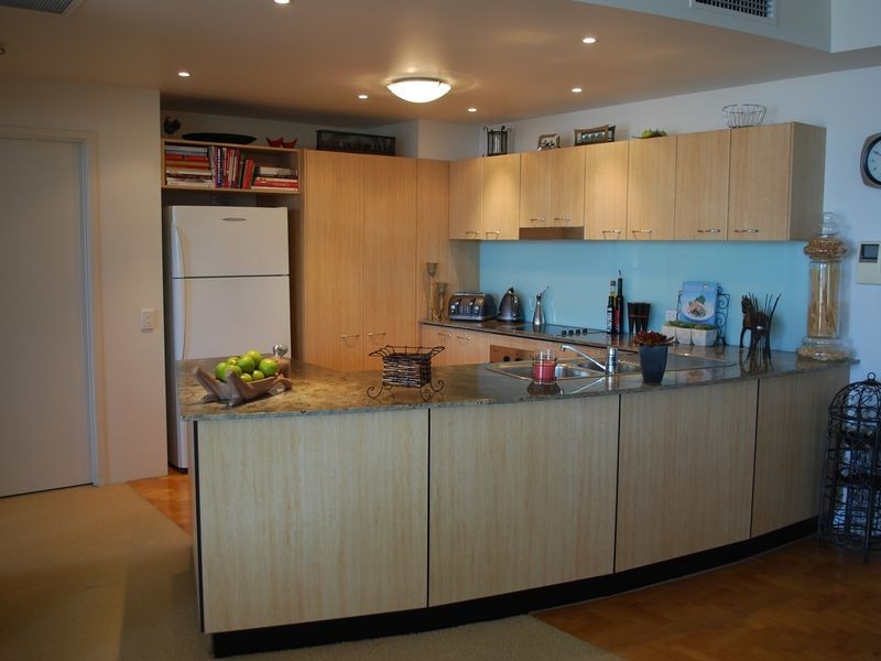 302/2 Tomewin st, Currumbin QLD 4223