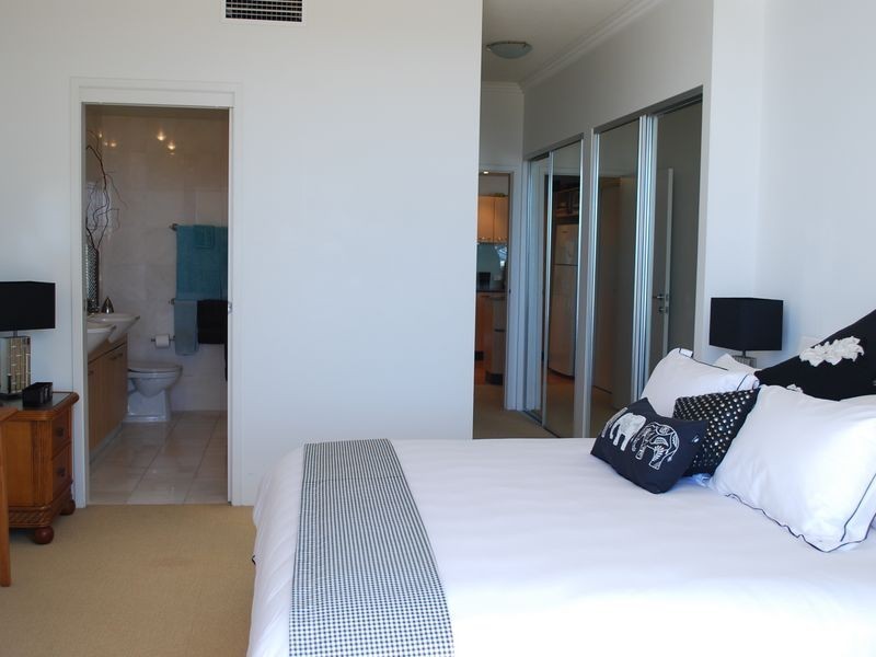 302/2 Tomewin st, Currumbin QLD 4223