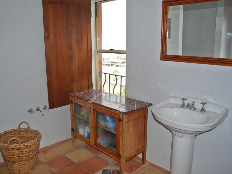 65A Woodgee St, Currumbin QLD 4223