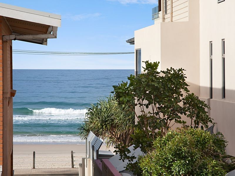 Beautiful Beachside Unit, Currumbin QLD 4223