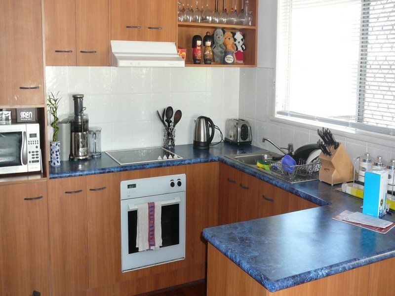 Beautiful Beachside Unit, Currumbin QLD 4223