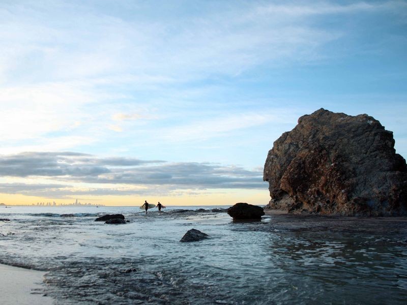 Beautiful Beachside Unit, Currumbin QLD 4223