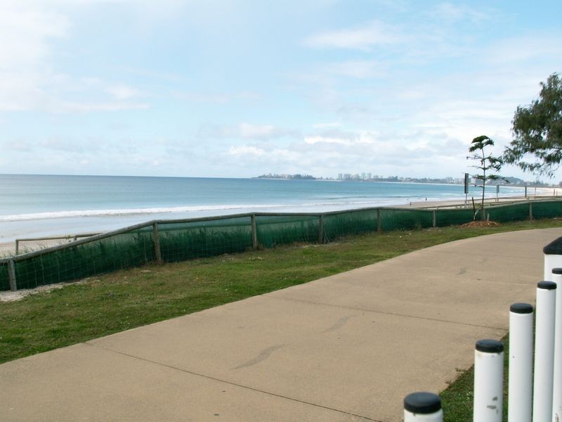 2/1 Wyberba street, Tugun QLD 4224