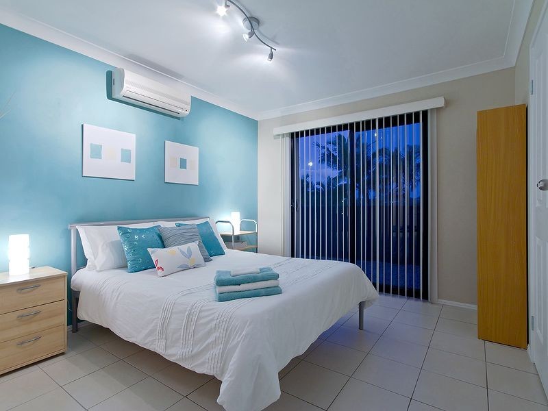 106 K P McGrath Drive, Elanora QLD 4221