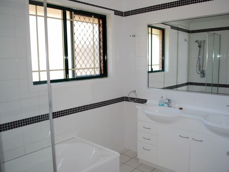 103 Bienvenue Dr, Currumbin Waters QLD 4223