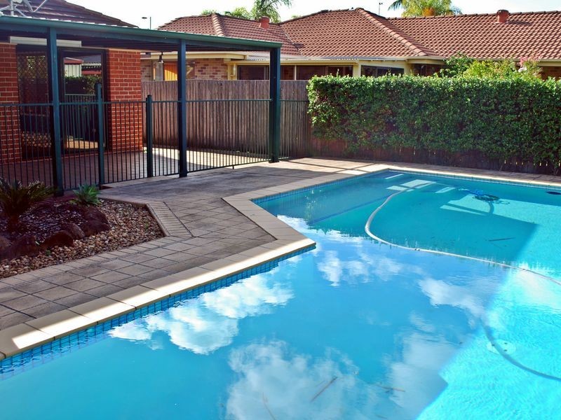 103 Bienvenue Dr, Currumbin Waters QLD 4223
