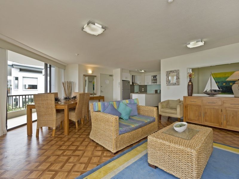 W3/828 Pacific Pde, Currumbin QLD 4223