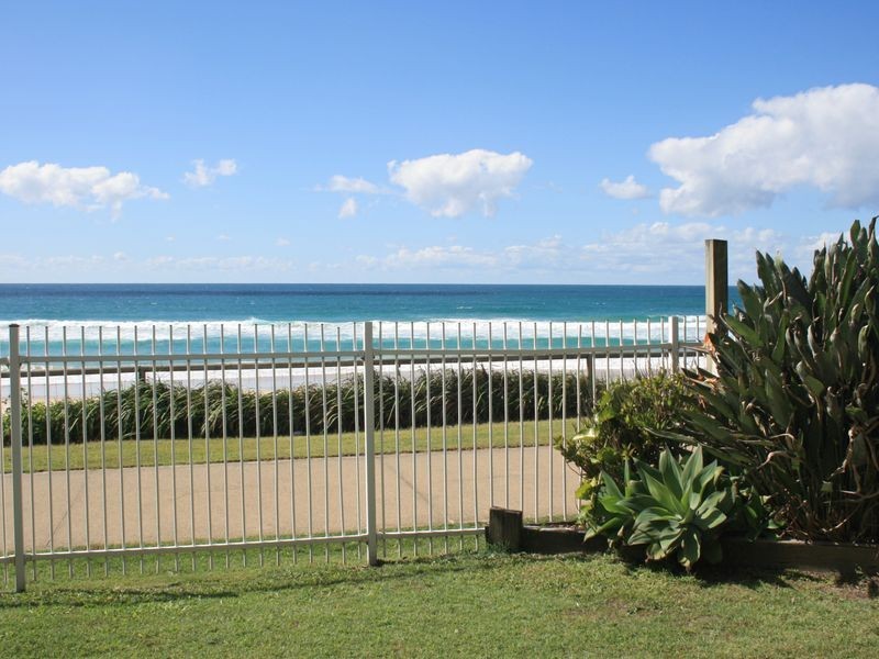 3/1 Wyberba street, Tugun QLD 4224