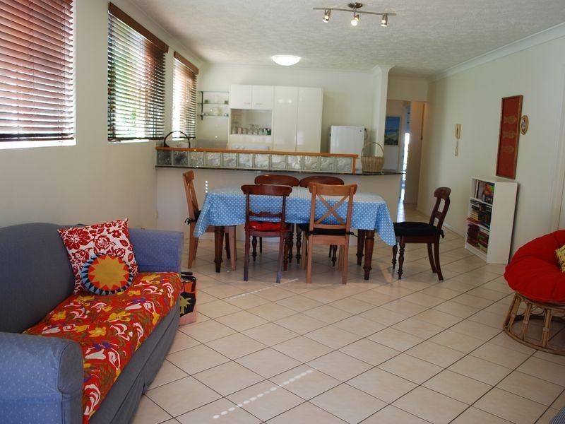 1/6 Tomewin St, Currumbin QLD 4223