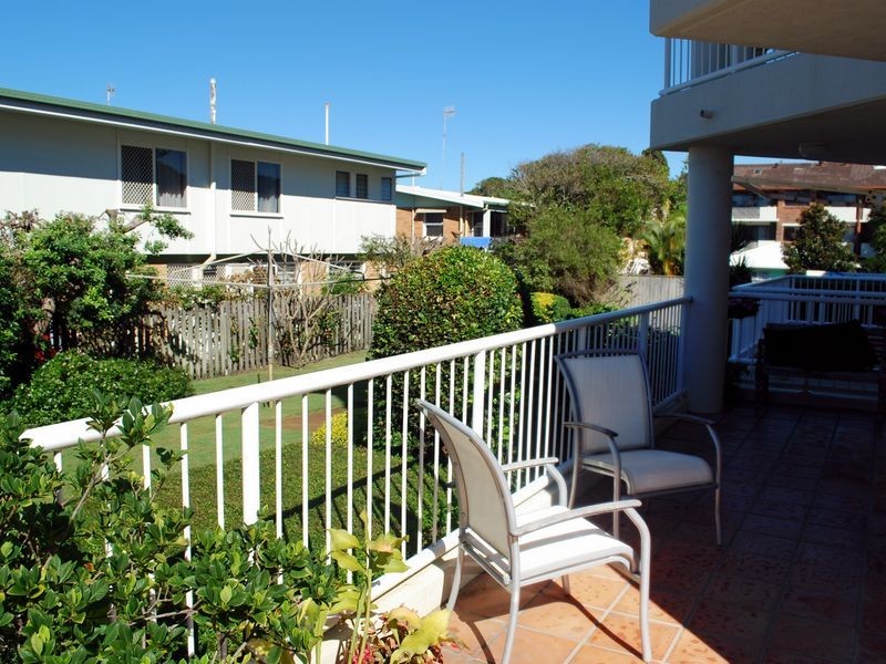 1/6 Tomewin St, Currumbin QLD 4223