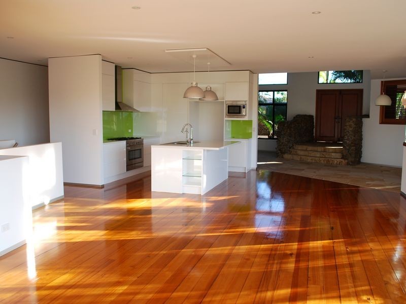 54 Angelica St, Elanora QLD 4221