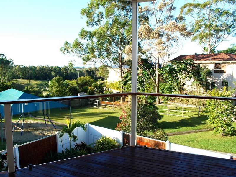 54 Angelica St, Elanora QLD 4221