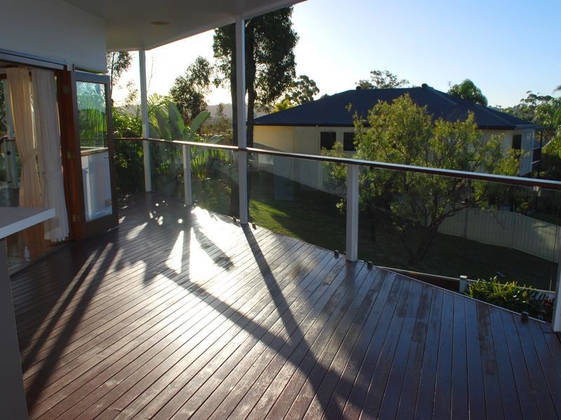 54 Angelica St, Elanora QLD 4221