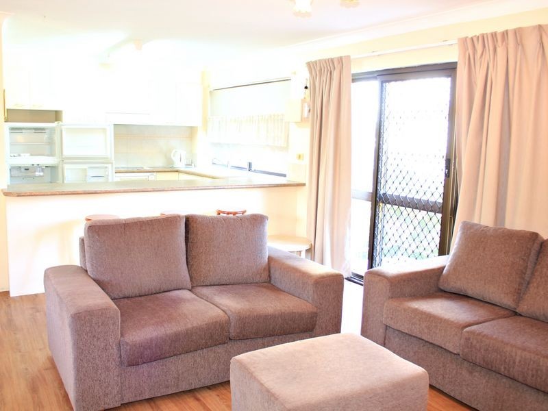 5/123 Golden Four Drive, Bilinga QLD 4225