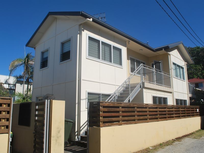 2/818 Pacific Pde, Currumbin QLD 4223